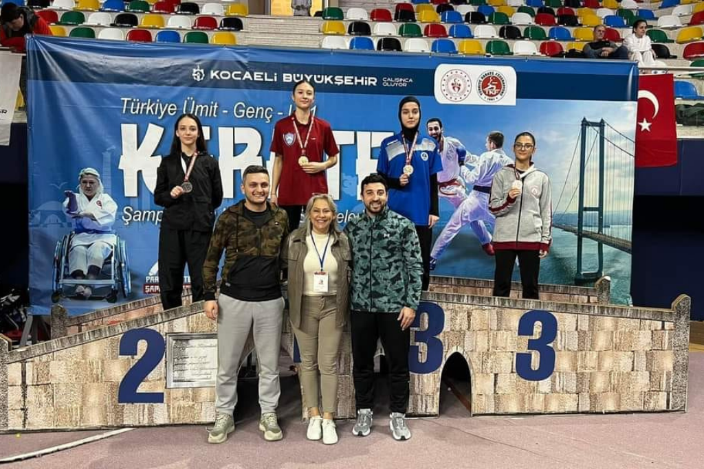 4 Kağıtsporlu Karatecimiz Milli Takımda