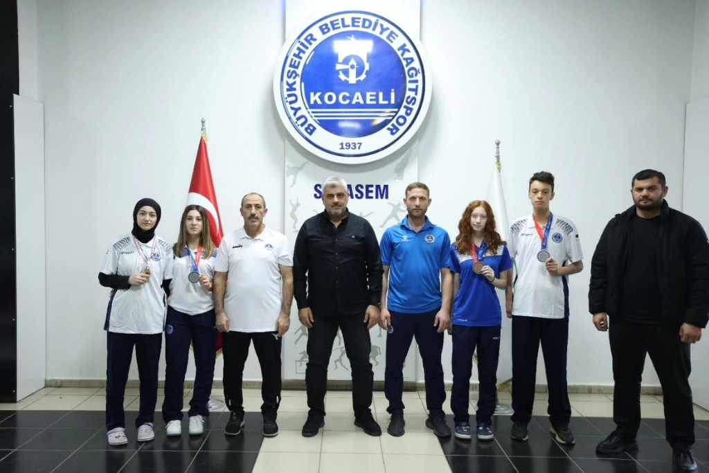 Başarılı Taekwondocularımız Başkanımız İle Biraraya Geldi