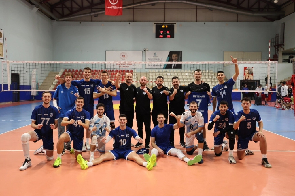 Efelerimiz, Evinde Galip
