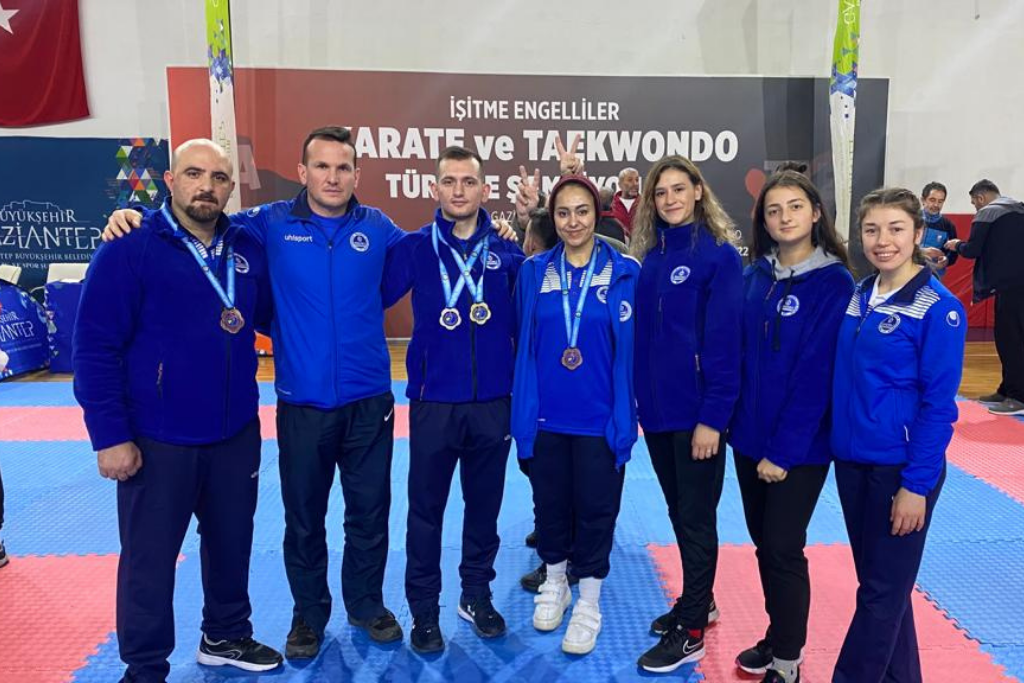 Engellilerde Kağıtspor Rüzgârı