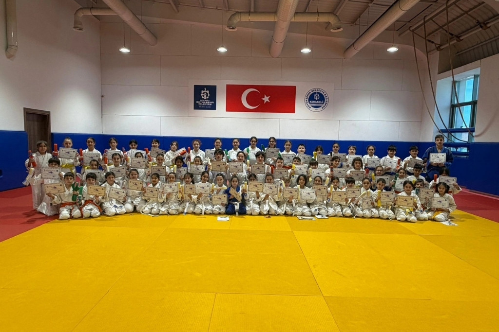 Minik Judocularımız Yeni Kemerlerini Kazandılar